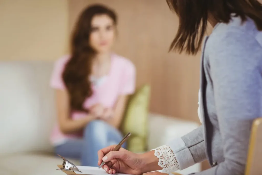 Online Trauma Counselling Course 1200x800