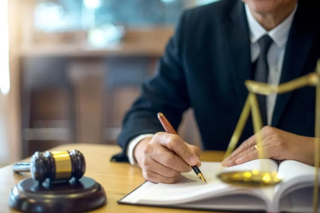 Introduction To Contract Law 1200x800