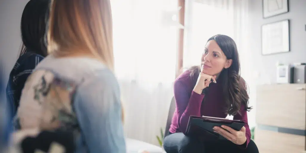 Apply Specialist Interpersonal And Counselling Interview Skills