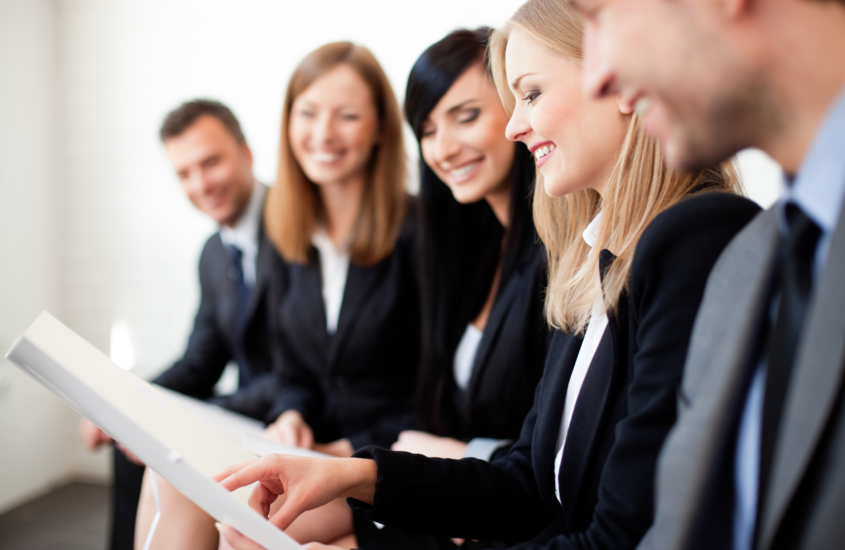 Gruop,Of,Business,People.,Businesswoman,Explaining
